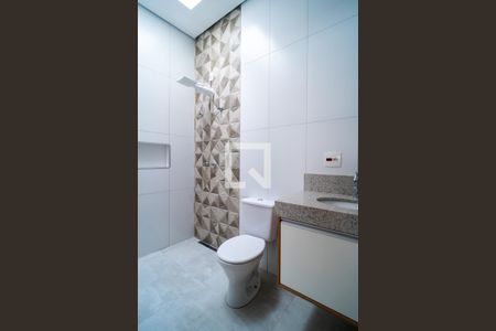 Casa para alugar com 278m², 3 quartos e 5 vagasBanheiro da Suíte 2