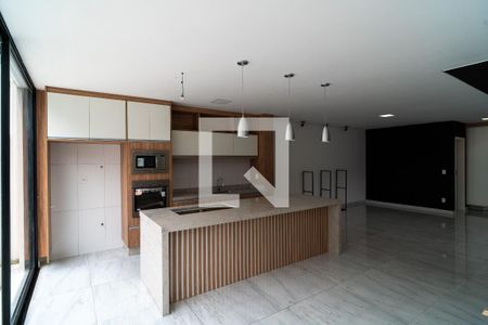 Casa para alugar com 278m², 3 quartos e 5 vagasCozinha