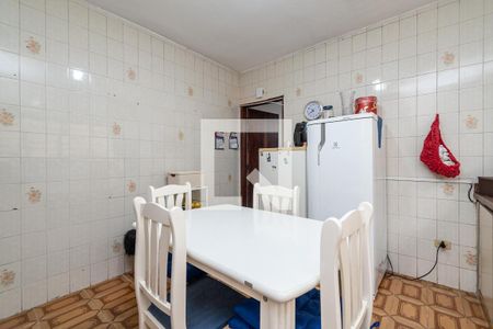Casa à venda com 185m², 4 quartos e 1 vaga