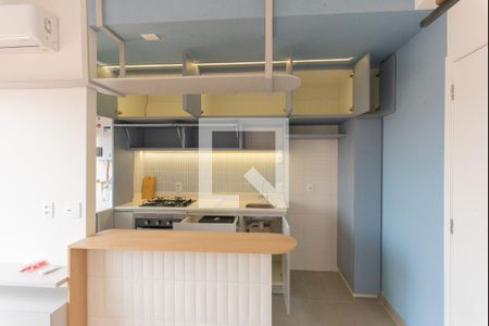 Apartamento à venda com 34m², 1 quarto e 1 vagaCozinha - Armários