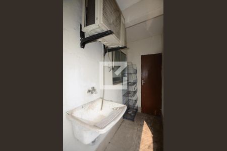 Casa à venda com 90m², 2 quartos e sem vagaÁrea de Serviço