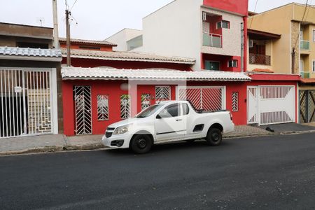 Casa para alugar com 314m², 4 quartos e 6 vagasFachada