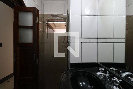 Casa para alugar com 314m², 4 quartos e 6 vagasBanheiro Social 2