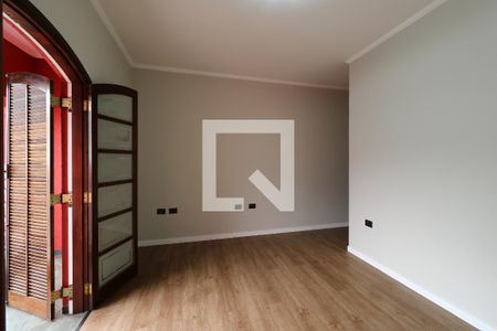Casa para alugar com 314m², 4 quartos e 6 vagasSuíte