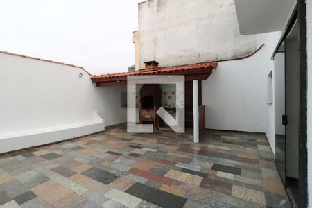 Casa para alugar com 314m², 4 quartos e 6 vagasQuintal