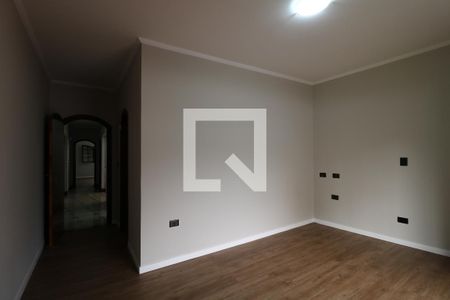 Casa para alugar com 314m², 4 quartos e 6 vagasSuíte