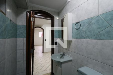 Casa para alugar com 314m², 4 quartos e 6 vagasBanheiro Social 1