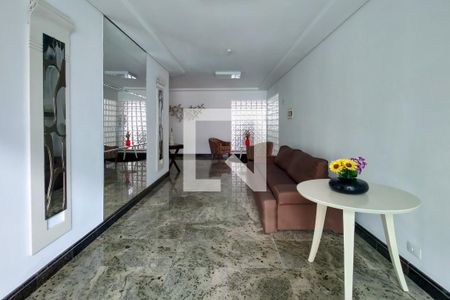 Apartamento para alugar com 130m², 3 quartos e 2 vagas Apartamento para alugar com 130m², 3 quartos e 2 vagasHall social
