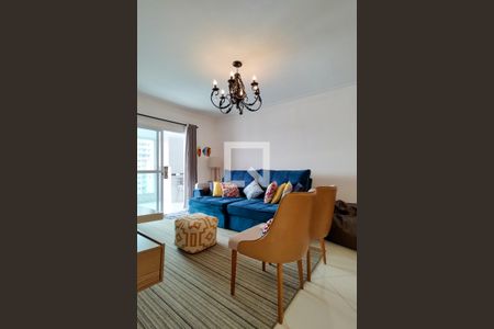 Apartamento para alugar com 130m², 3 quartos e 2 vagas Apartamento para alugar com 130m², 3 quartos e 2 vagasSala