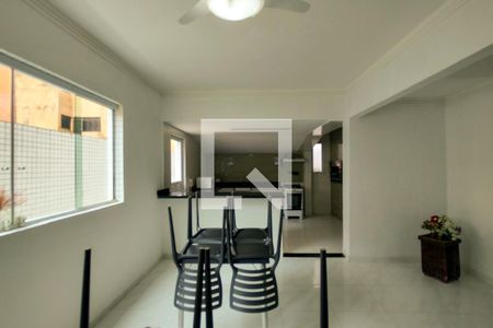 Apartamento para alugar com 130m², 3 quartos e 2 vagas Apartamento para alugar com 130m², 3 quartos e 2 vagasÁrea comum - Salão de festas