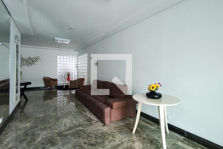 Apartamento para alugar com 130m², 3 quartos e 2 vagas Apartamento para alugar com 130m², 3 quartos e 2 vagasHall social