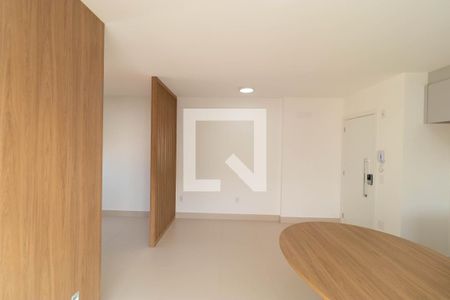 Salas de kitnet/studio para alugar com 1 quarto, 41m² em Centro, Campinas