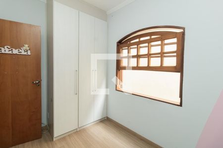 Casa à venda com 200m², 3 quartos e 3 vagasQuarto 2