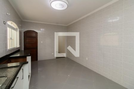 Casa à venda com 200m², 3 quartos e 3 vagasCozinha