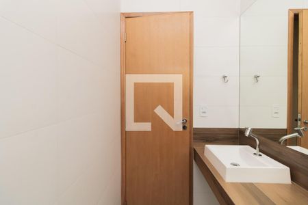 Casa à venda com 200m², 3 quartos e 3 vagasBanheiro