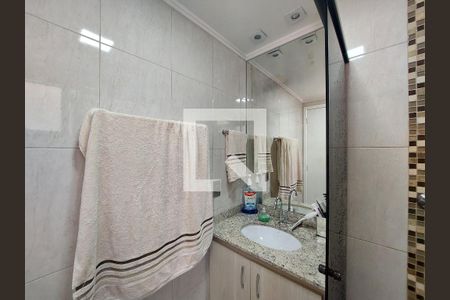 Apartamento à venda com 163m², 2 quartos e 2 vagas Apartamento à venda com 163m², 2 quartos e 2 vagasBanheiro 1