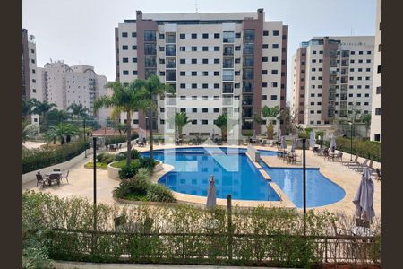 Apartamento à venda com 163m², 2 quartos e 2 vagas Apartamento à venda com 163m², 2 quartos e 2 vagasPiscina