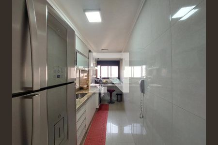Apartamento à venda com 163m², 2 quartos e 2 vagas Apartamento à venda com 163m², 2 quartos e 2 vagasCozinha