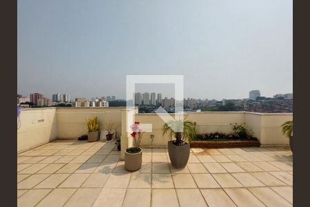 Apartamento à venda com 163m², 2 quartos e 2 vagas Apartamento à venda com 163m², 2 quartos e 2 vagasTerraço