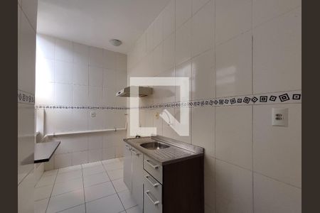 Apartamento para alugar com 87m², 2 quartos e sem vagaCozinha e Área de Serviço