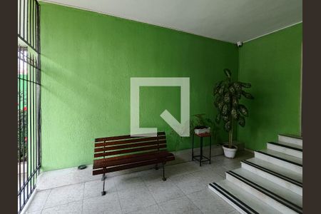 Apartamento para alugar com 87m², 2 quartos e sem vagaFachada e portaria