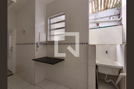 Apartamento para alugar com 87m², 2 quartos e sem vagaCozinha e Área de Serviço