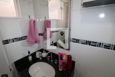 Casa à venda com 50m², 2 quartos e 1 vagaBanheiro