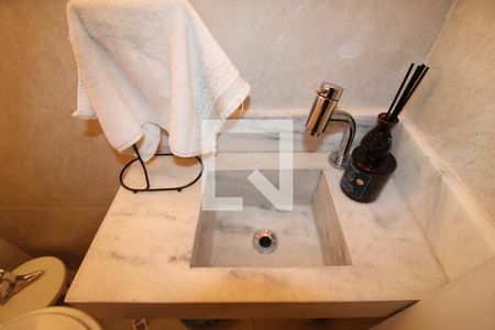 Casa à venda com 50m², 2 quartos e 1 vagaLavabo