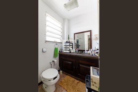 Apartamento à venda com 150m², 4 quartos e 1 vaga Apartamento à venda com 150m², 4 quartos e 1 vagaBanheiro