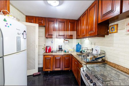 Apartamento à venda com 150m², 4 quartos e 1 vaga Apartamento à venda com 150m², 4 quartos e 1 vagaCozinha