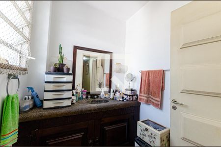 Apartamento à venda com 150m², 4 quartos e 1 vaga Apartamento à venda com 150m², 4 quartos e 1 vagaBanheiro