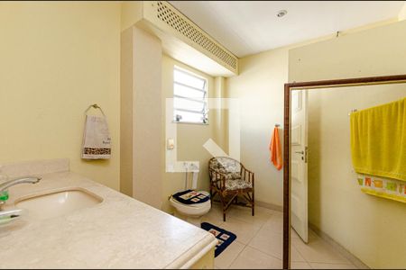 Apartamento à venda com 150m², 4 quartos e 1 vaga Apartamento à venda com 150m², 4 quartos e 1 vagaBanheiro na Cobertura