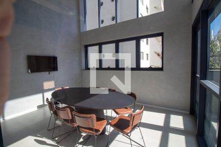 Studio para alugar com 27m², 1 quarto e sem vaga Studio para alugar com 27m², 1 quarto e sem vagaÁrea comum - Sala de Reunião