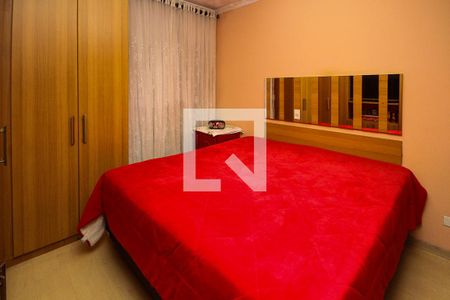 Casa à venda com 250m², 3 quartos e 4 vagasSuíte