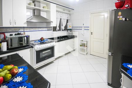 Casa à venda com 250m², 3 quartos e 4 vagasCozinha