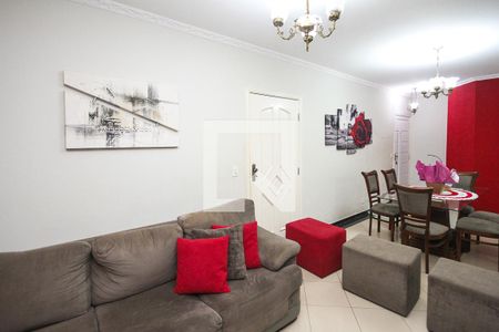 Sala de casa à venda com 3 quartos, 250m² em Vila Prudente, São Paulo