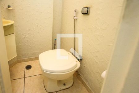 Lavabo de casa à venda com 3 quartos, 250m² em Vila Prudente, São Paulo