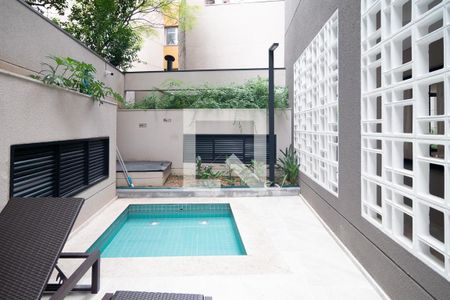 Apartamento à venda com 55m², 2 quartos e sem vaga Apartamento à venda com 55m², 2 quartos e sem vagaPiscina