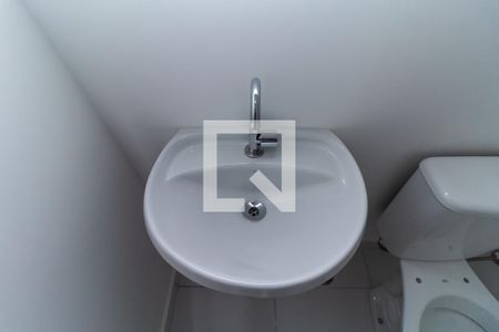 Apartamento à venda com 35m², 2 quartos e sem vaga Apartamento à venda com 35m², 2 quartos e sem vagaBanheiro