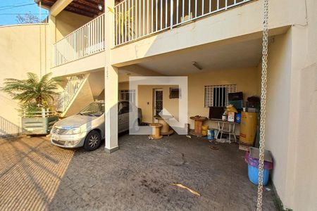 Casa à venda com 250m², 3 quartos e 4 vagasGaragem 