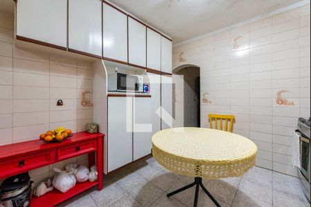 Casa à venda com 148m², 3 quartos e 2 vagas Casa à venda com 148m², 3 quartos e 2 vagasCozinha