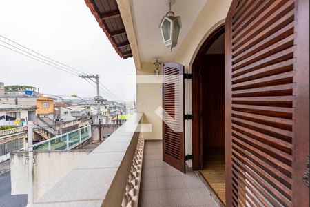 Casa à venda com 148m², 3 quartos e 2 vagas Casa à venda com 148m², 3 quartos e 2 vagasVaranda do Quarto 1