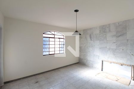 Sala de casa para alugar com 3 quartos, 120m² em Alípio de Melo, Belo Horizonte