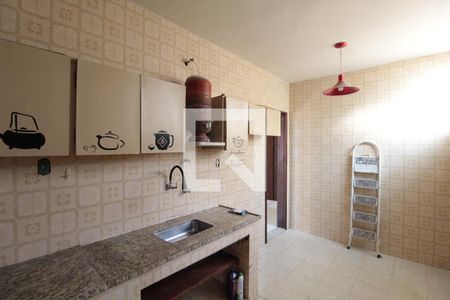 Casa para alugar com 120m², 3 quartos e 3 vagasCozinha