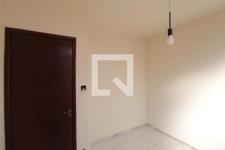 Casa para alugar com 120m², 3 quartos e 3 vagasQuarto 2