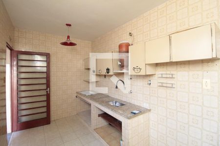 Casa para alugar com 120m², 3 quartos e 3 vagasCozinha