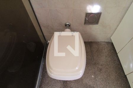 Casa para alugar com 120m², 3 quartos e 3 vagasBanheiro Social