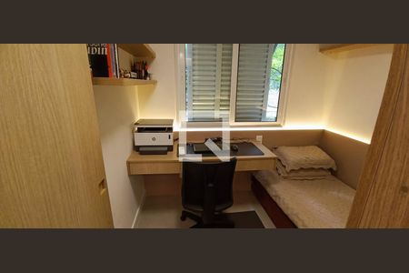 Apartamento à venda com 71m², 2 quartos e 1 vaga Apartamento à venda com 71m², 2 quartos e 1 vagaQuarto