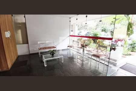 Hall social de apartamento à venda com 2 quartos, 71m² em Jardim Londrina, São Paulo