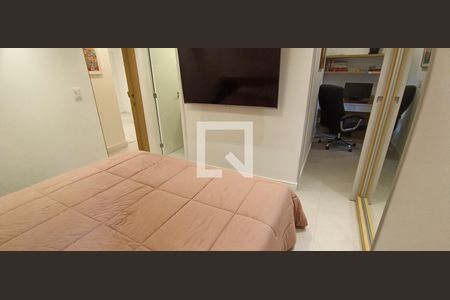 Apartamento à venda com 71m², 2 quartos e 1 vaga Apartamento à venda com 71m², 2 quartos e 1 vagaSuíte